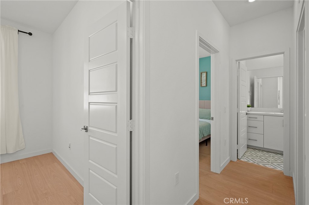 MLS #OC25262810 image #25