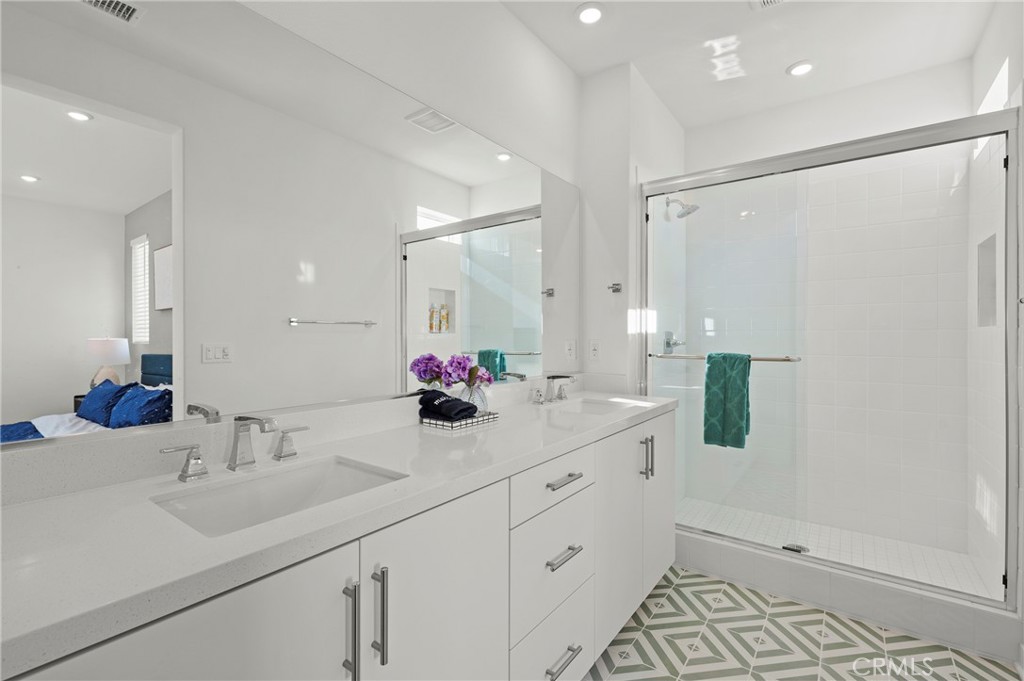 MLS #OC25262810 image #36