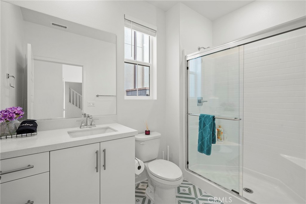 MLS #OC25262810 image #7