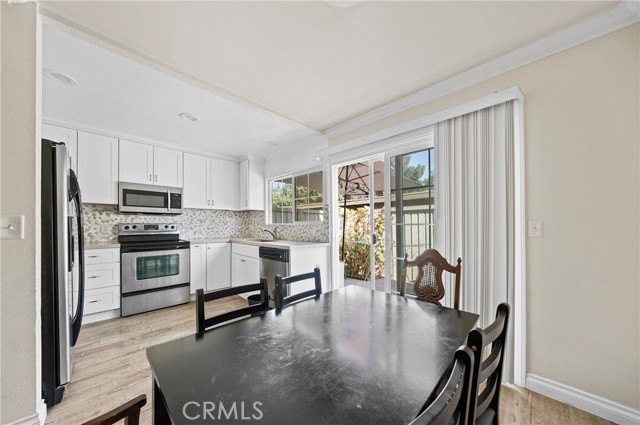 MLS #OC25262828 image #10