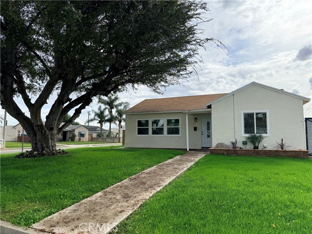 MLS #OC25262835 image #32