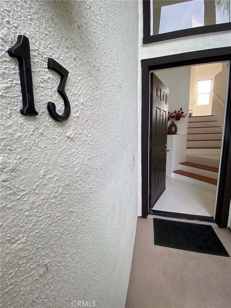 MLS #OC25262842 image #3