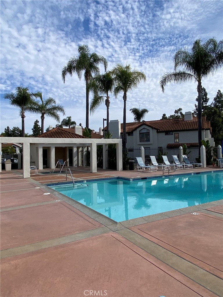 MLS #OC25262842 image #35