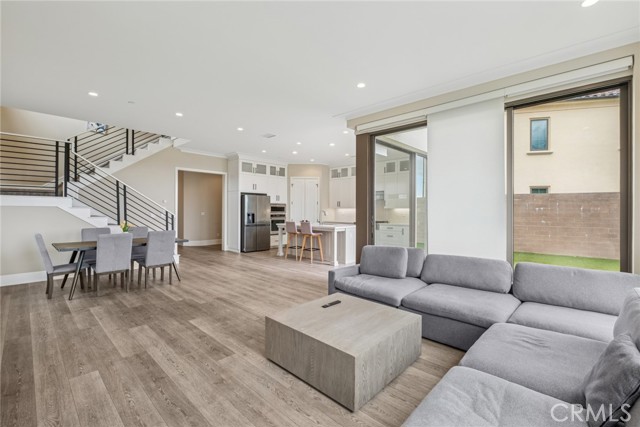 MLS #OC25262846 image #11