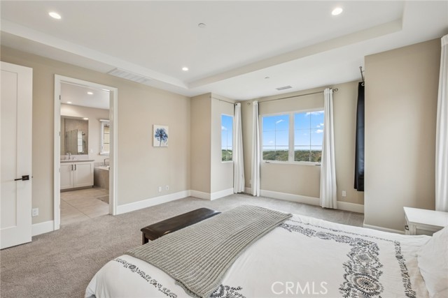 MLS #OC25262846 image #21