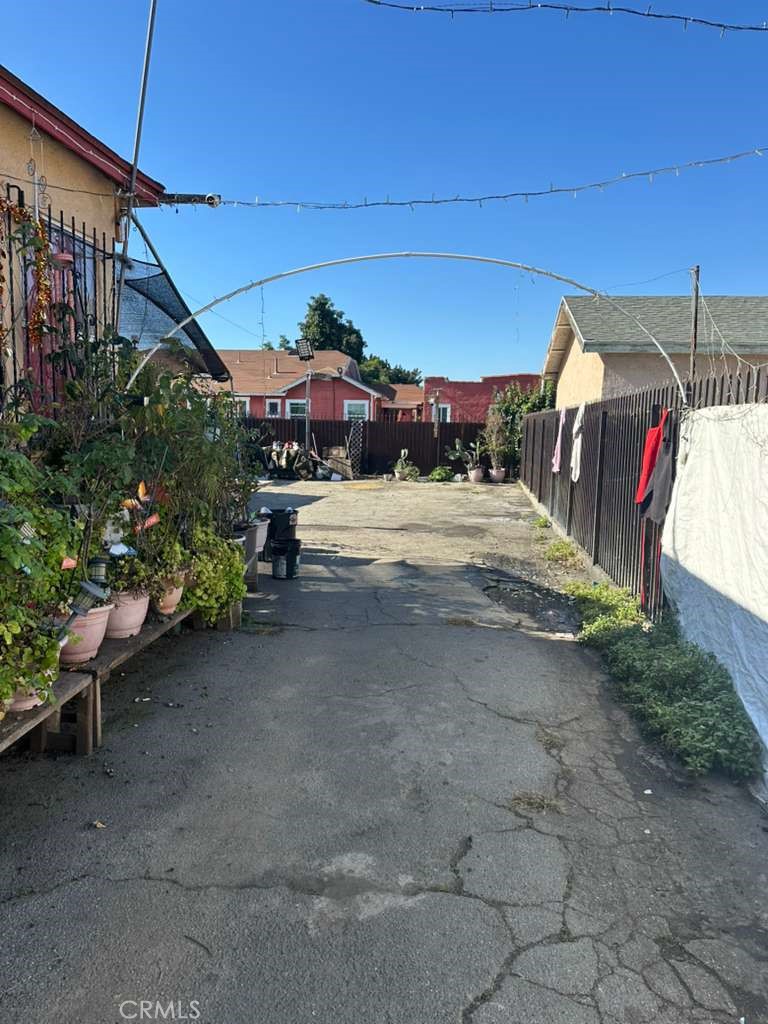 MLS #OC25262860 image #4