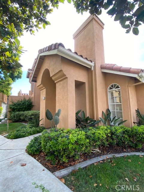 MLS #OC25262885 image #3