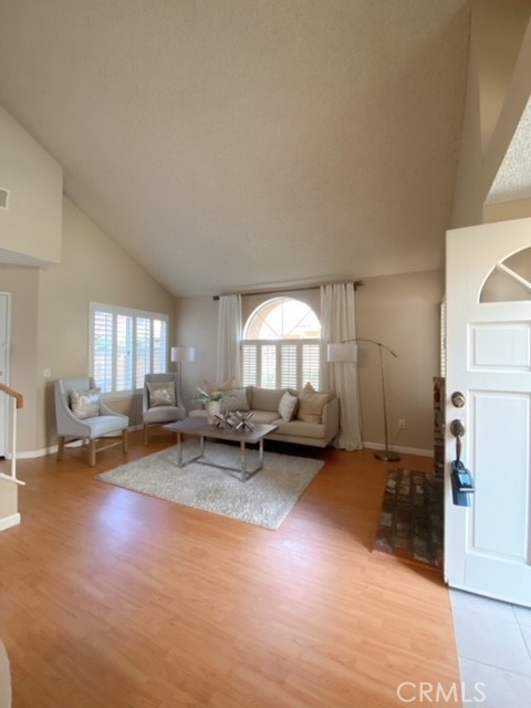 MLS #OC25262885 image #5