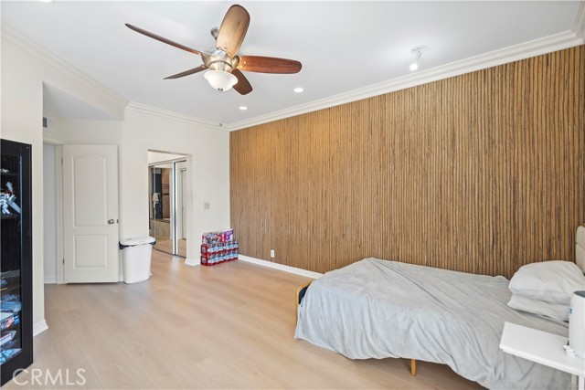 MLS #OC25262903 image #24