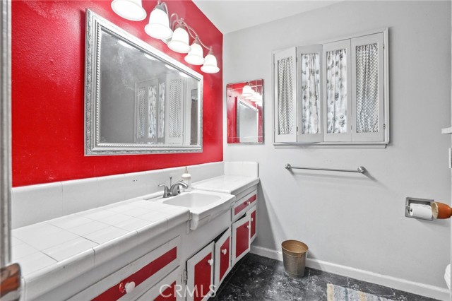 MLS #OC25262904 image #19