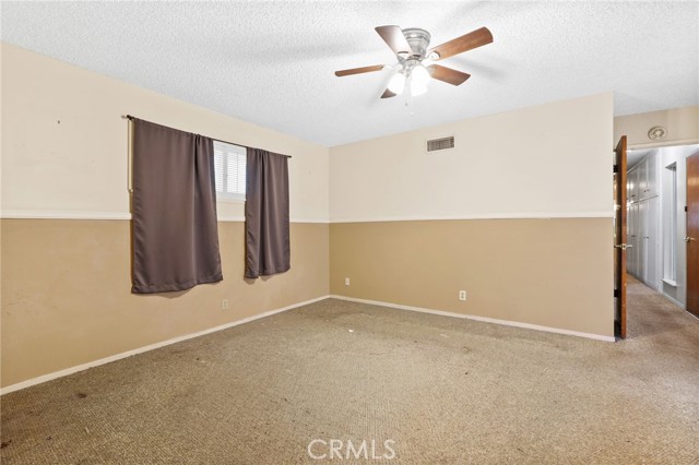 MLS #OC25262904 image #23