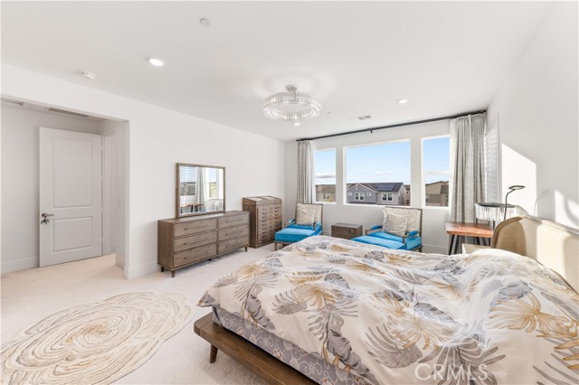 MLS #OC25262918 image #29