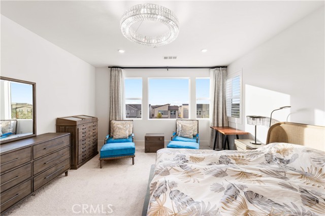 MLS #OC25262918 image #30