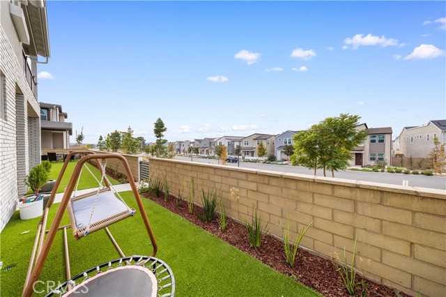 MLS #OC25262918 image #43