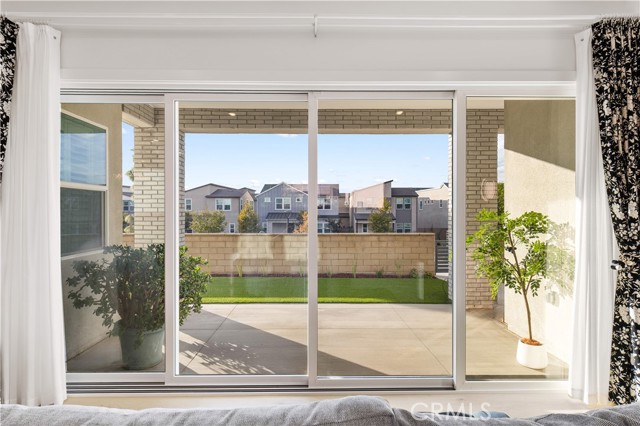 MLS #OC25262918 image #5