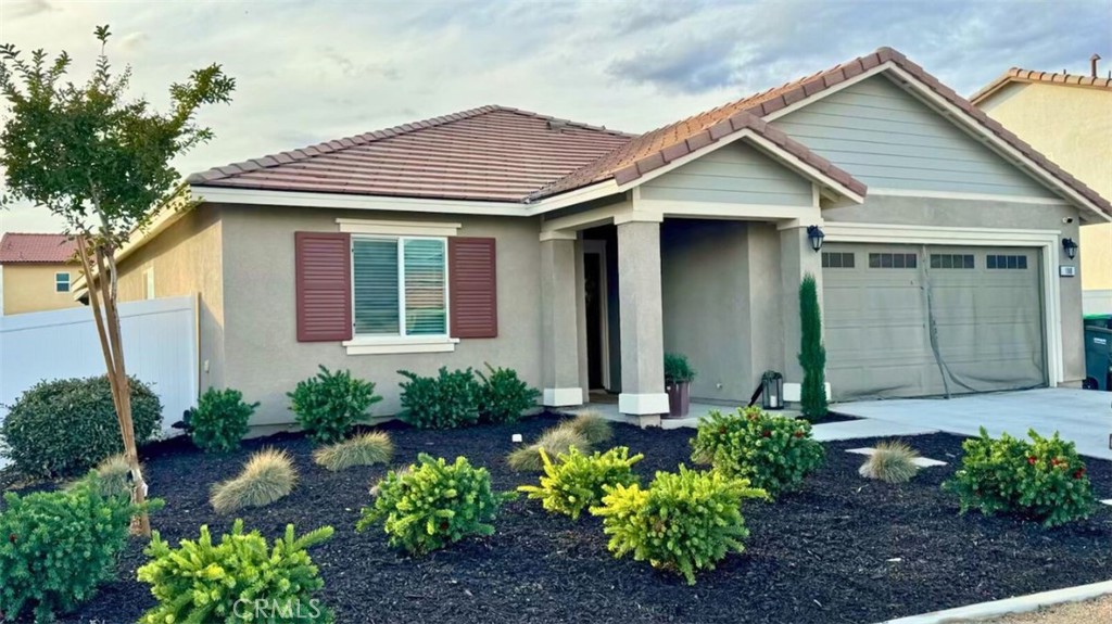 MLS #OC25262946 image #0