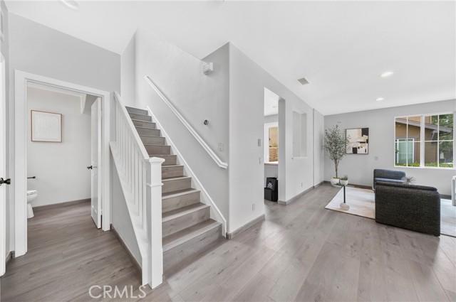 MLS #OC25262952 image #10