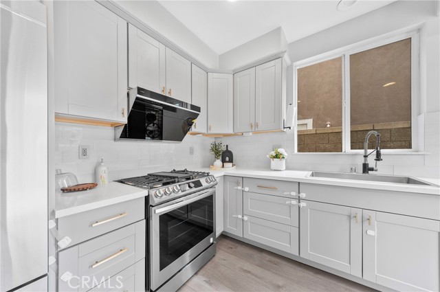 MLS #OC25262952 image #13