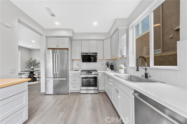 MLS #OC25262952 image #14