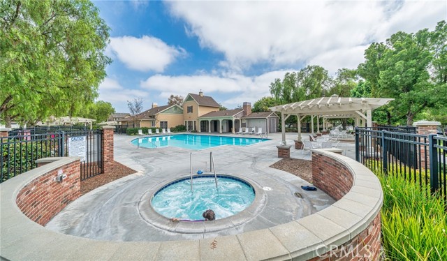 MLS #OC25262952 image #40