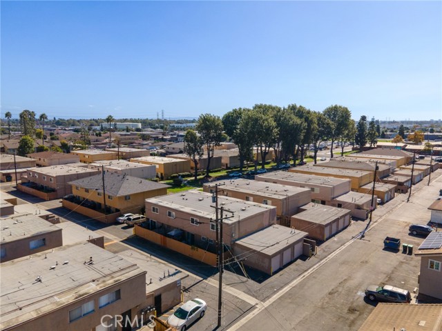 MLS #OC25262957 image #6