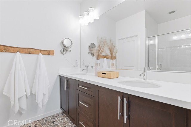 MLS #OC25262963 image #27