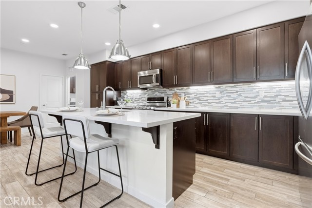 MLS #OC25262963 image #7