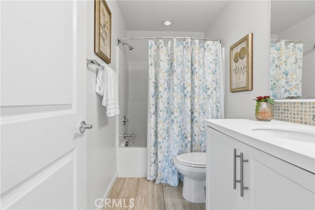 MLS #OC25262968 image #17