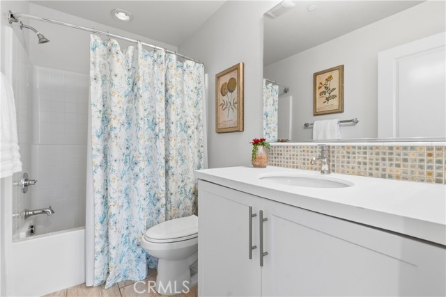 MLS #OC25262968 image #18