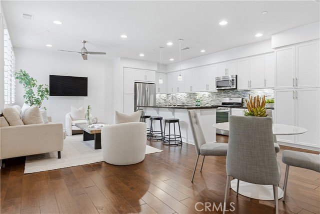 MLS #OC25262968 image #2