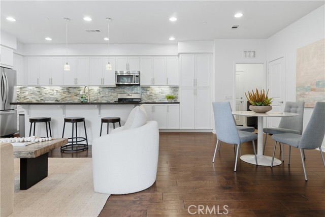 MLS #OC25262968 image #3