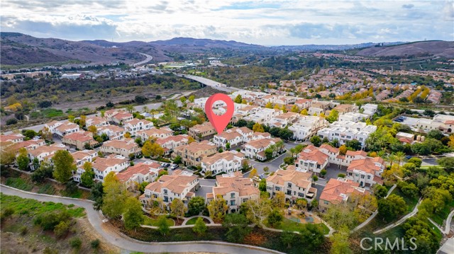 MLS #OC25262968 image #35