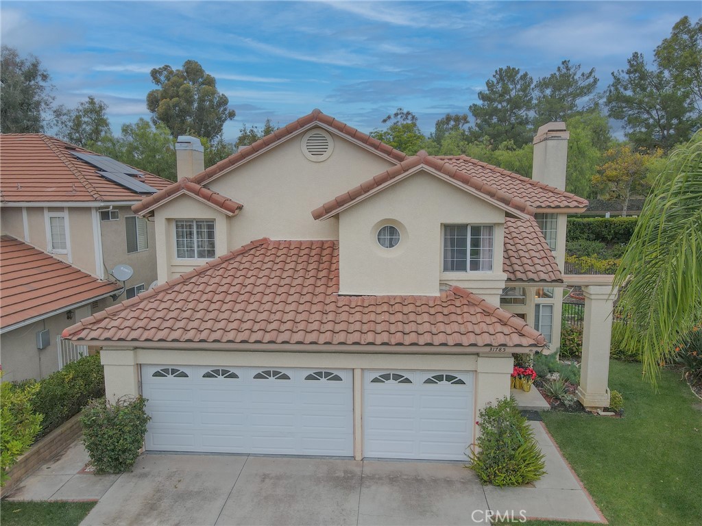 MLS #OC25262987 image #1