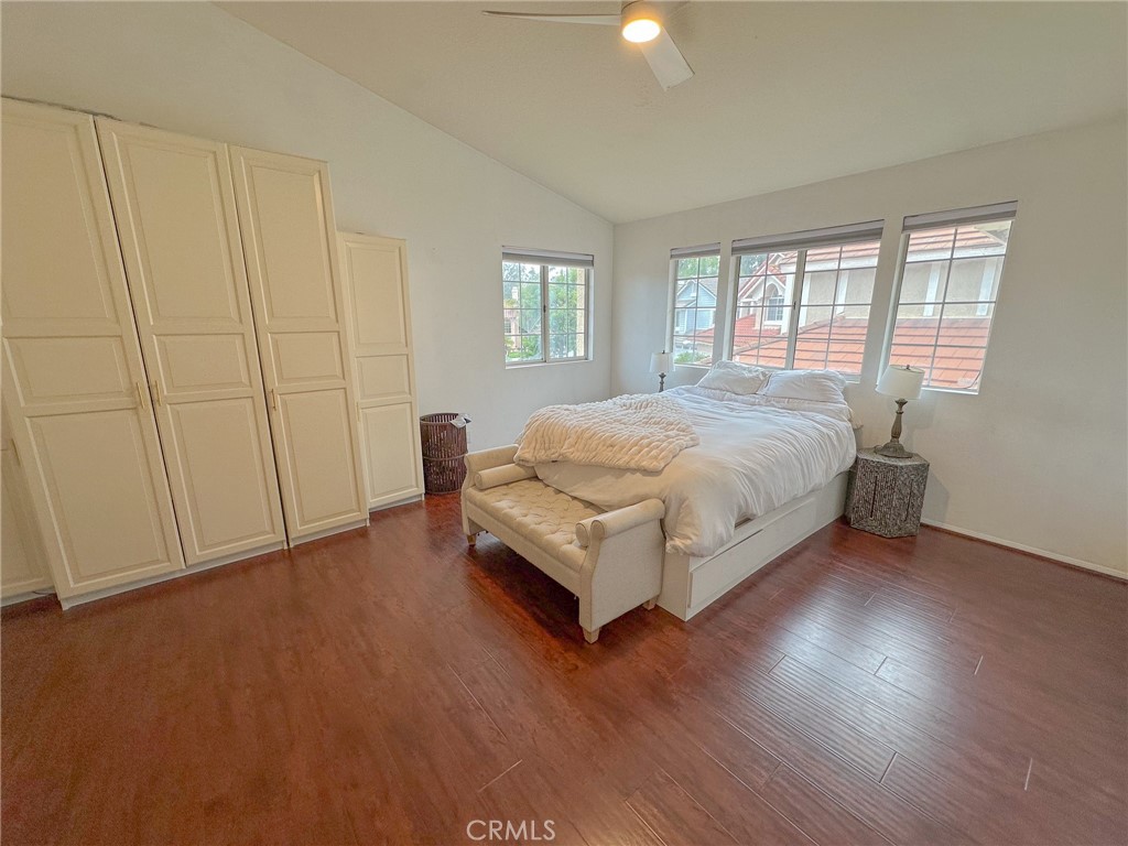 MLS #OC25262987 image #14