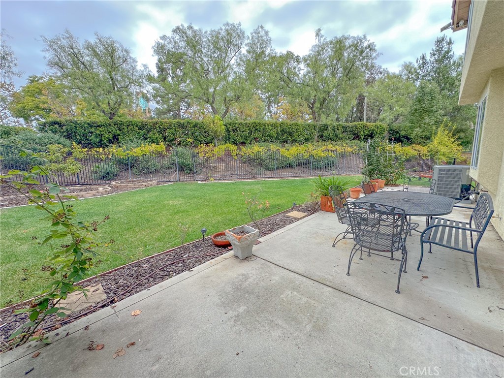 MLS #OC25262987 image #33