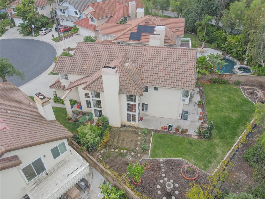 MLS #OC25262987 image #40