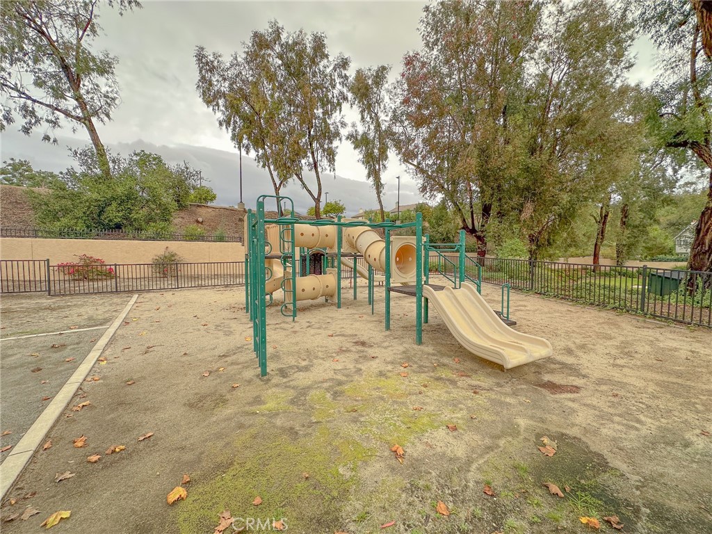 MLS #OC25262987 image #49