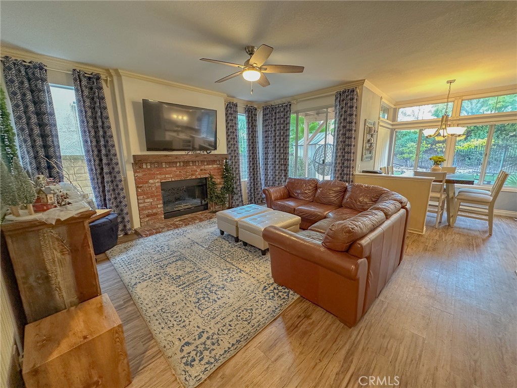 MLS #OC25262987 image #7