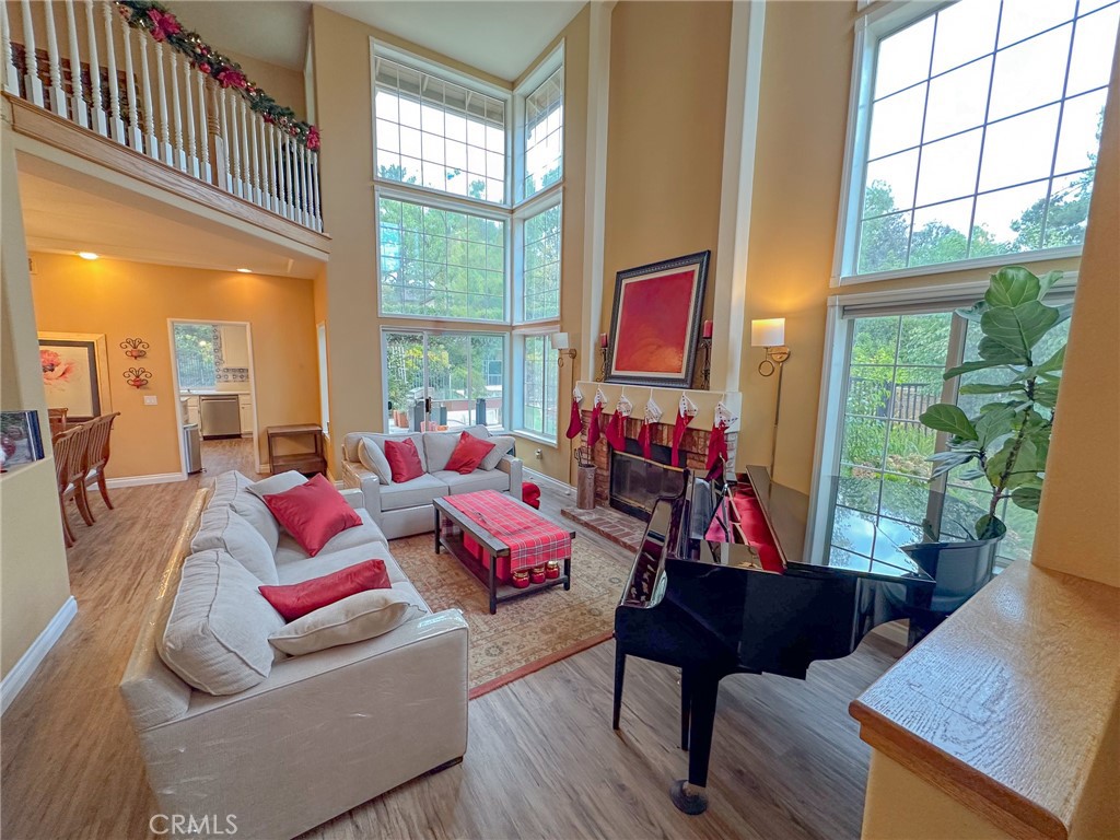 MLS #OC25262987 image #8