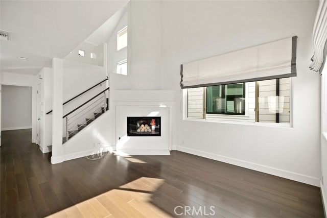 MLS #OC25262988 image #3