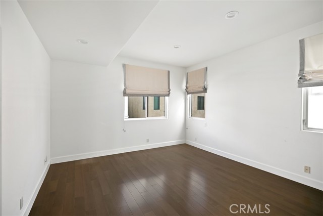 MLS #OC25262988 image #7