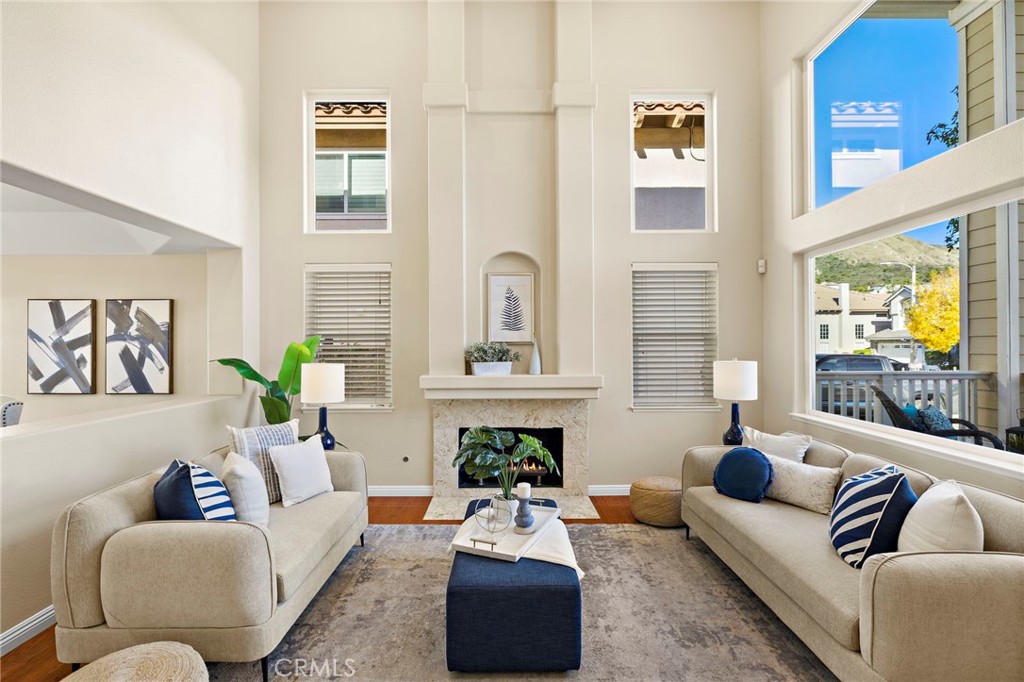 MLS #OC25262992 image #11