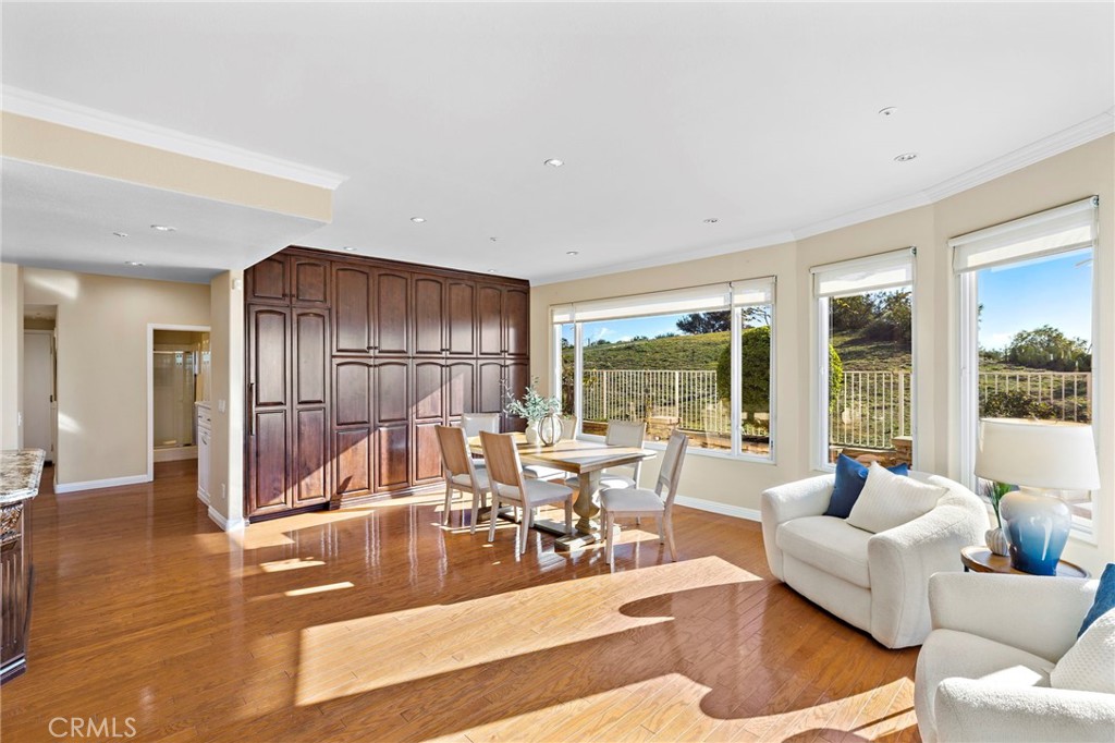 MLS #OC25262992 image #24