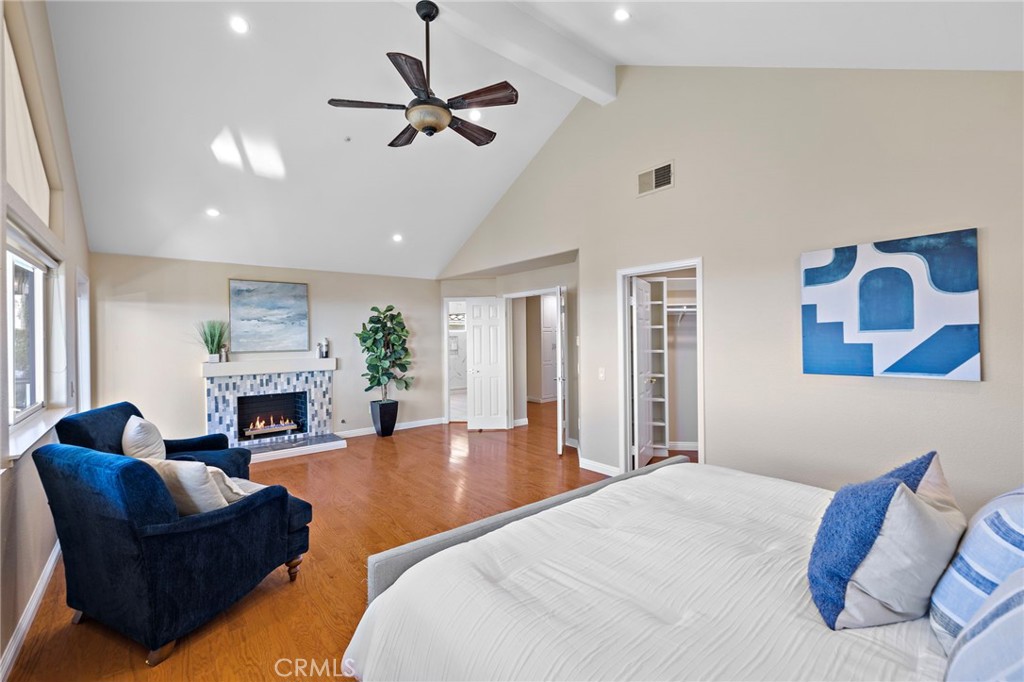 MLS #OC25262992 image #35