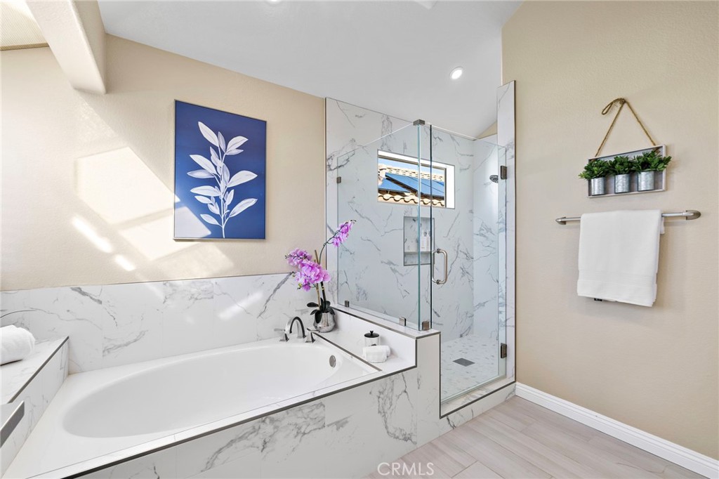 MLS #OC25262992 image #41