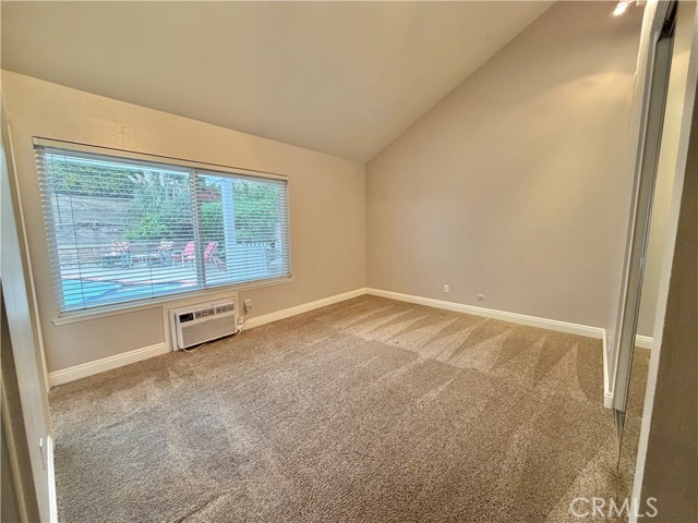 MLS #OC25263003 image #12