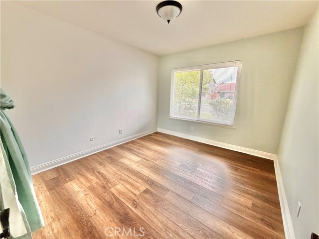 MLS #OC25263003 image #8