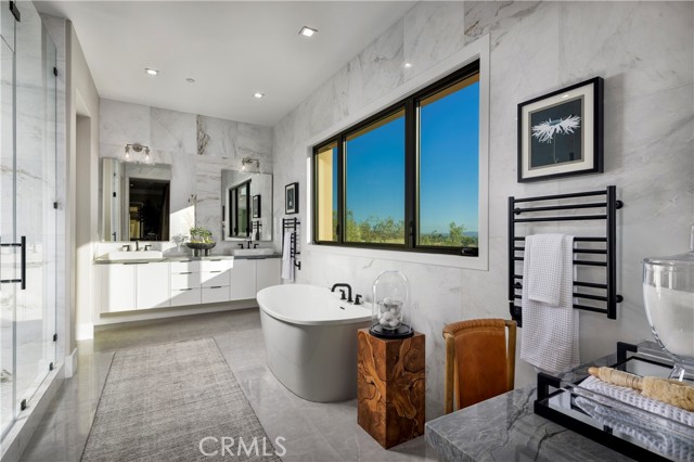 MLS #OC25263045 image #12