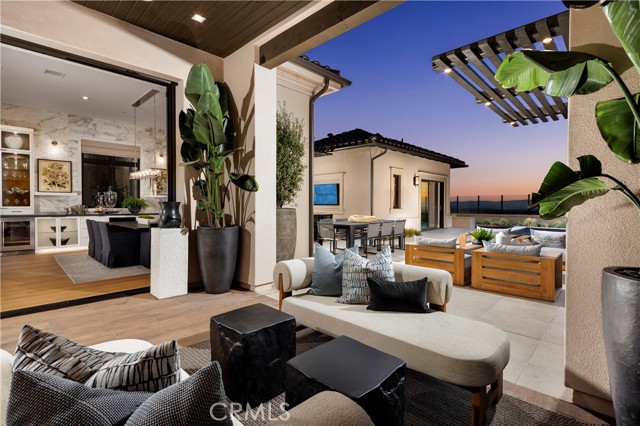 MLS #OC25263045 image #3