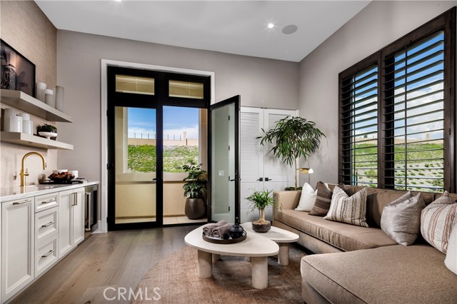 MLS #OC25263056 image #17